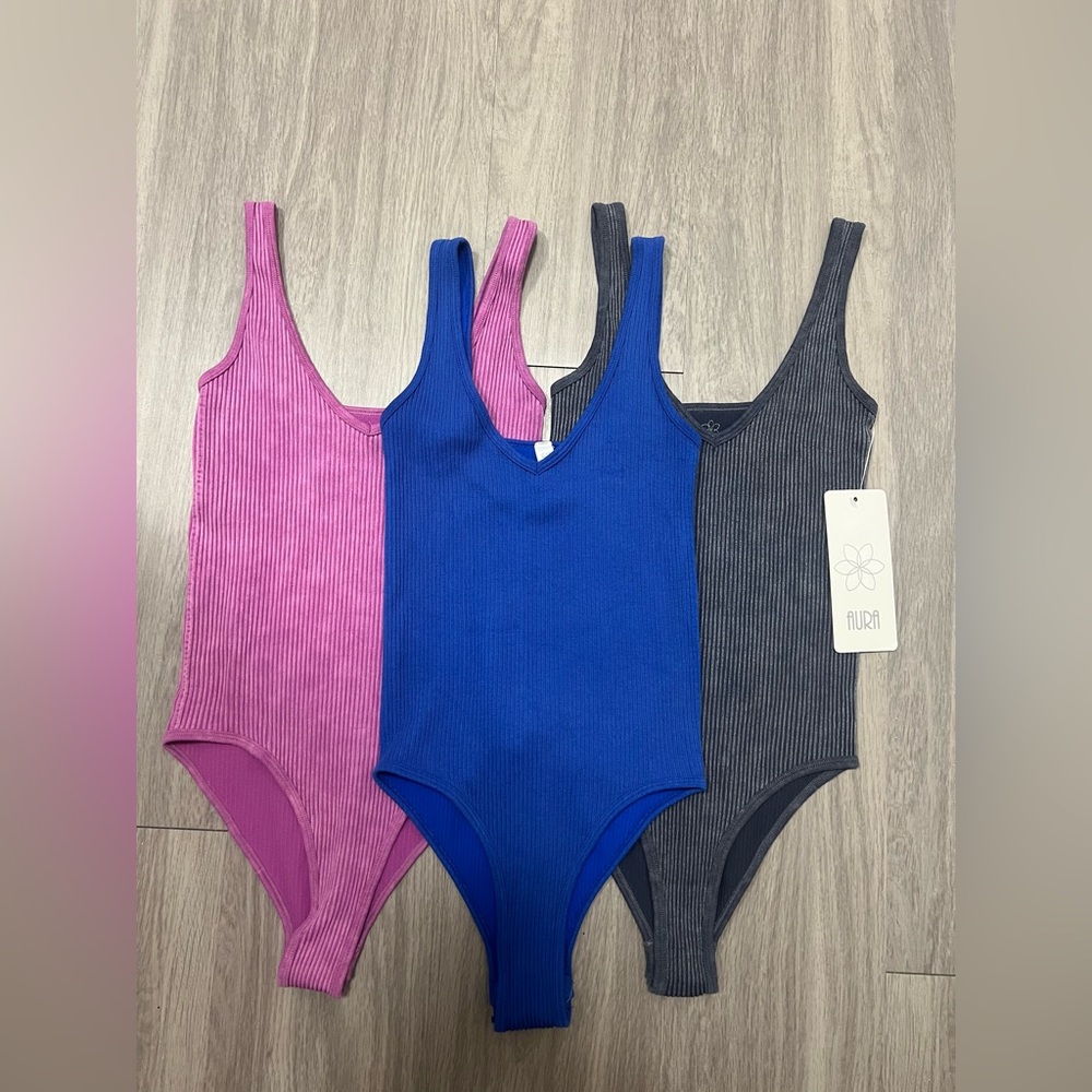 3 Aura Ribbed Bodysuits
